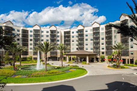 The Grove Resort Water Park Orlando - Image 20