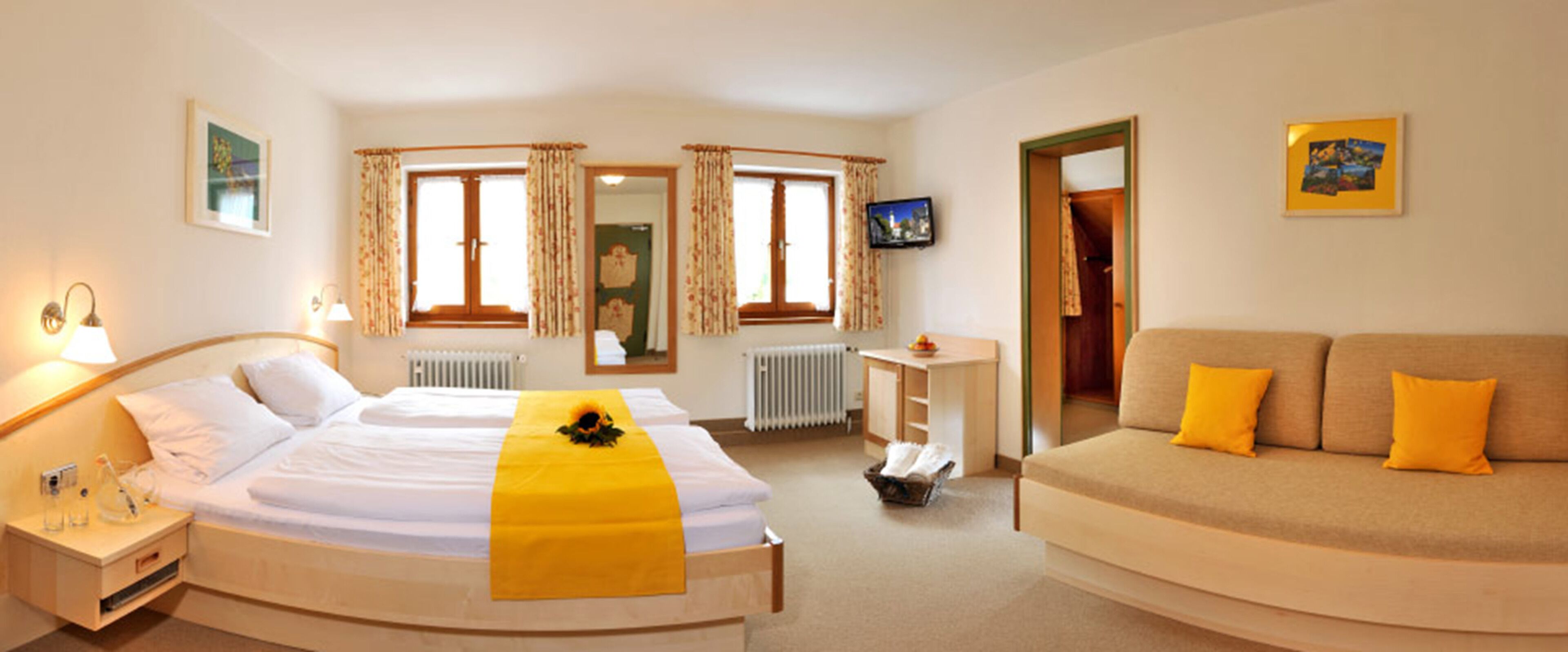 basic double room | premium bedding, pillow-top beds, in-room safe, soundproofing