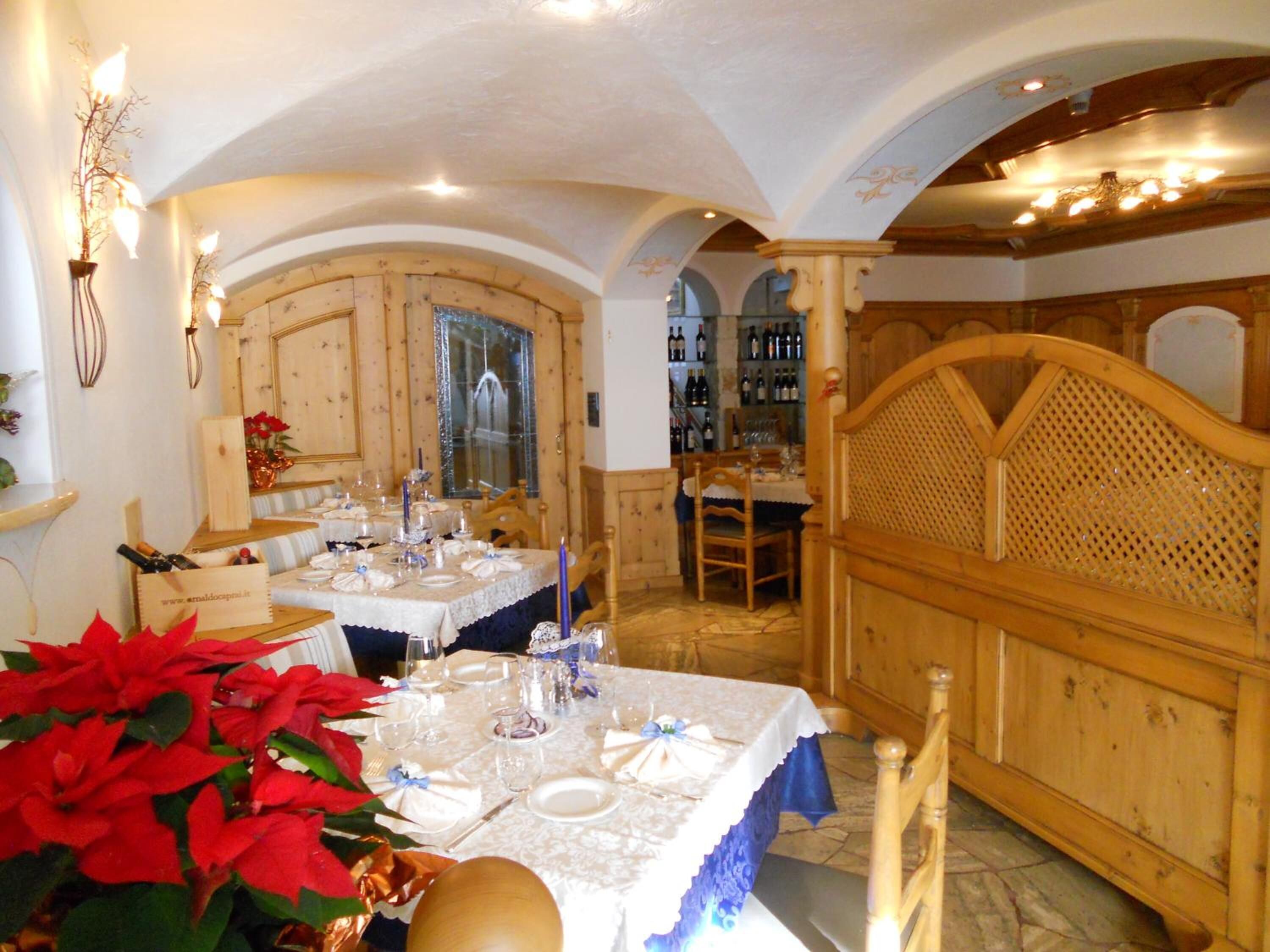 breakfast, lunch, dinner served; italian cuisine