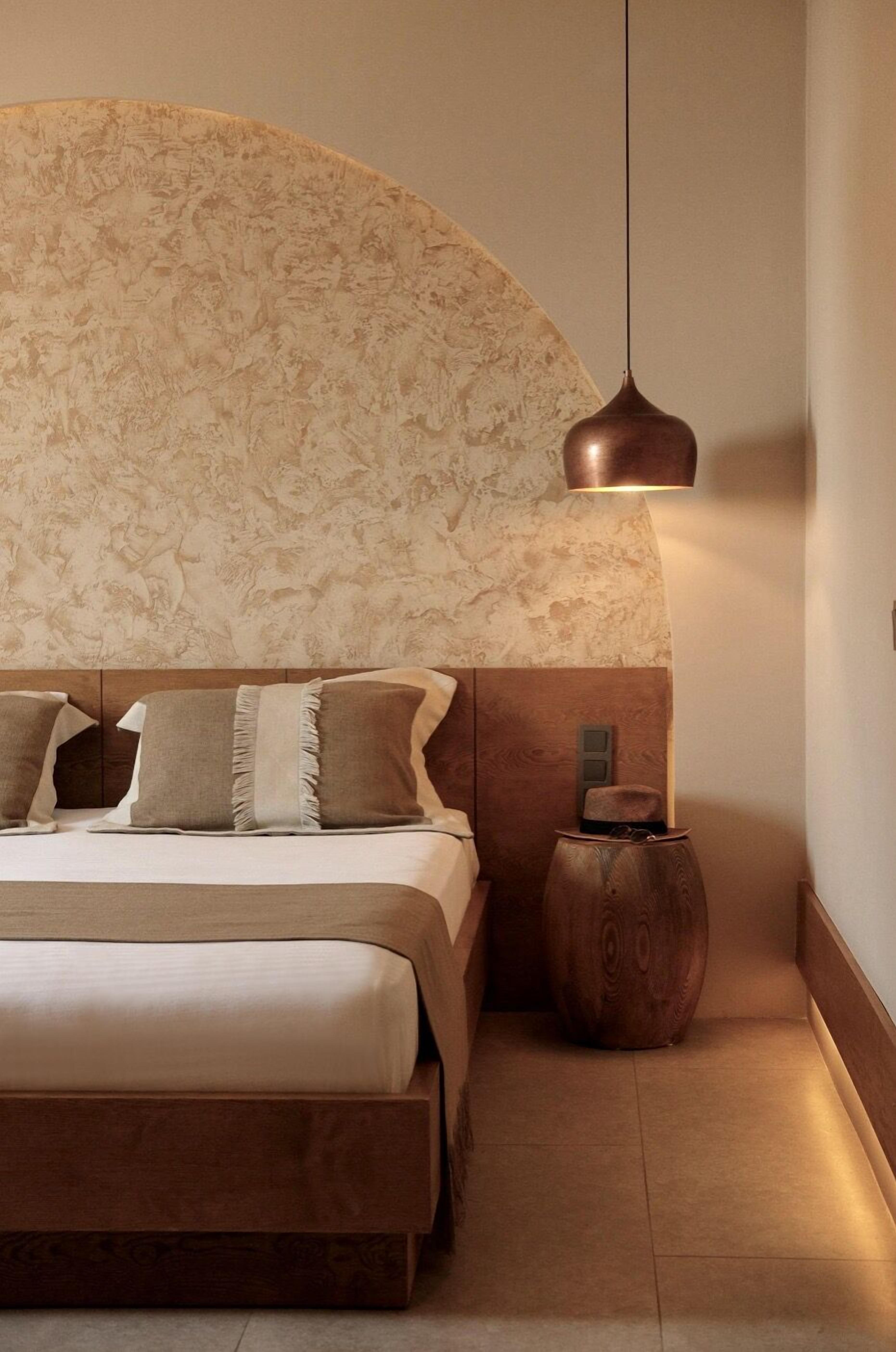 infinity sea view | 1 bedroom, down duvets, minibar, in-room safe