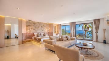 Aqua Suite | Oturma alanı