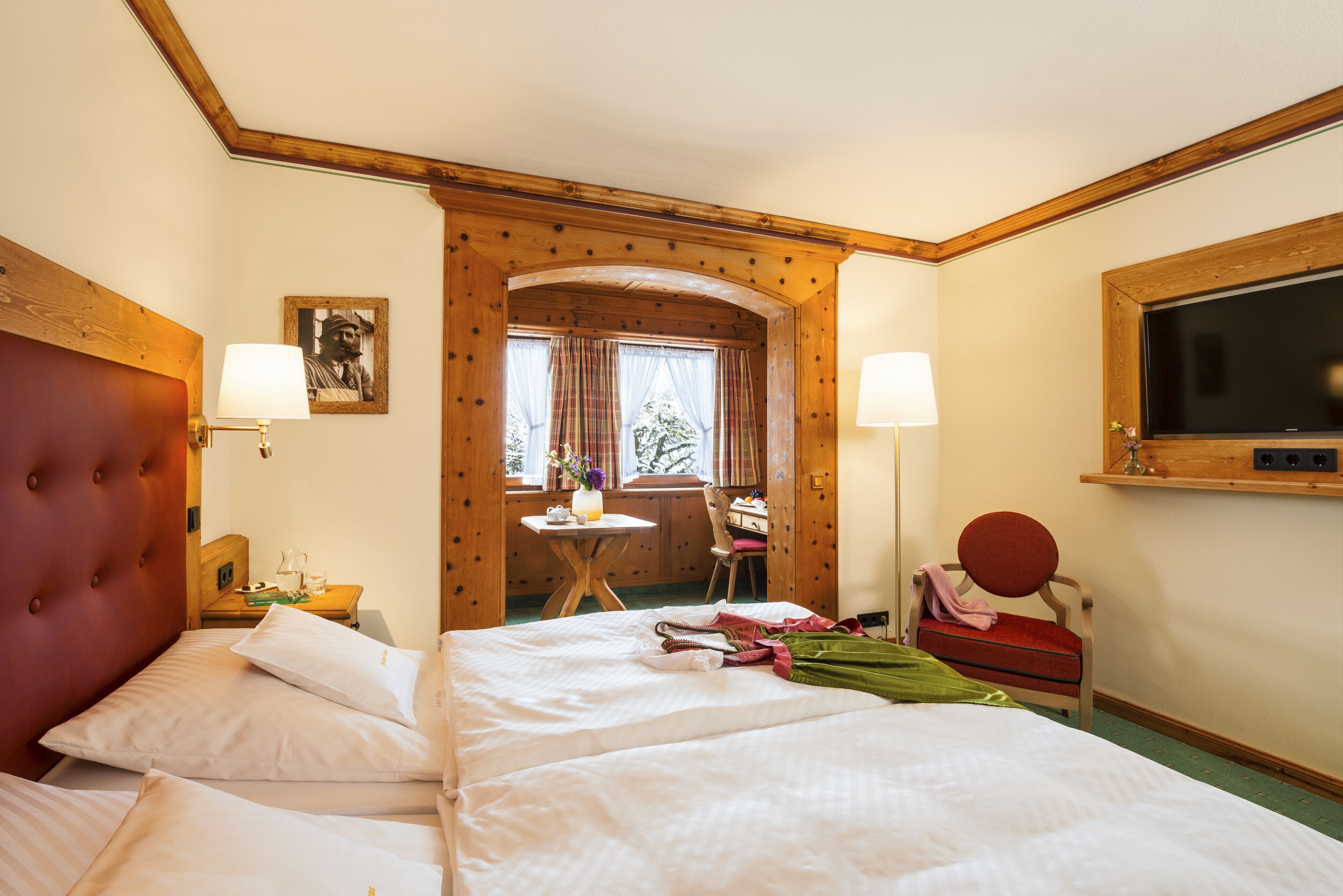 Comfort-Doppelzimmer, Stadtblick | Hochwertige Bettwaren, Minibar, Zimmersafe, Schreibtisch