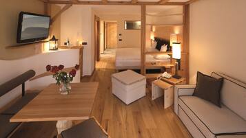 Standard Double Room (Saslong) | Premium bedding, down comforters, memory foam beds, minibar