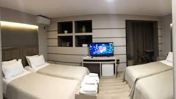 Chambre Quadruple | Wi-Fi gratuit, draps fournis