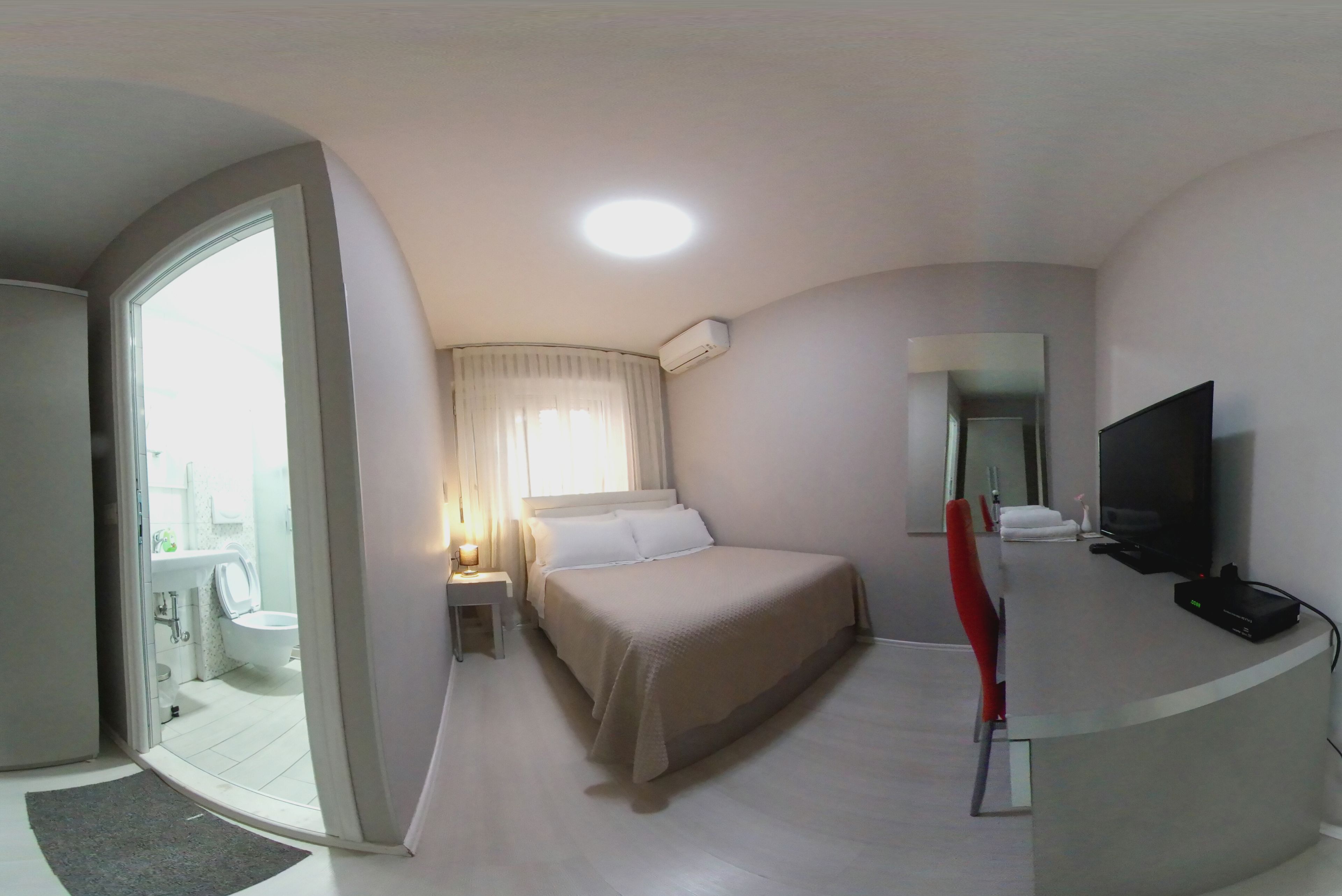 Foto - Freddy's Hotel