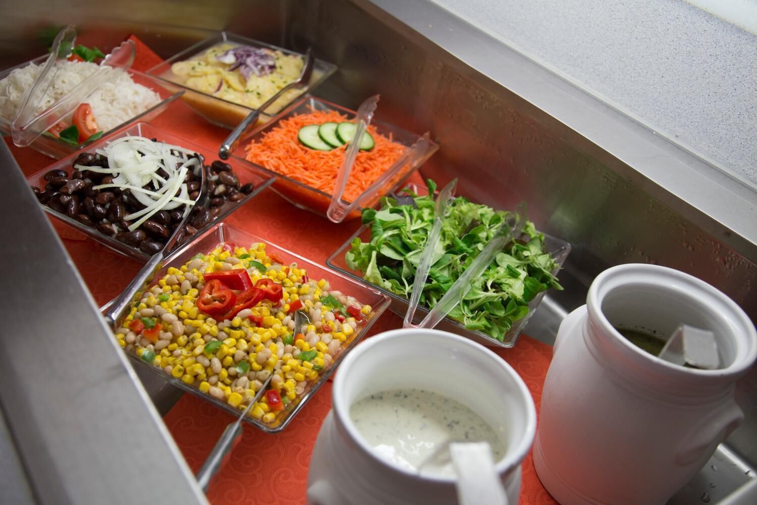 breakfast, lunch and dinner served