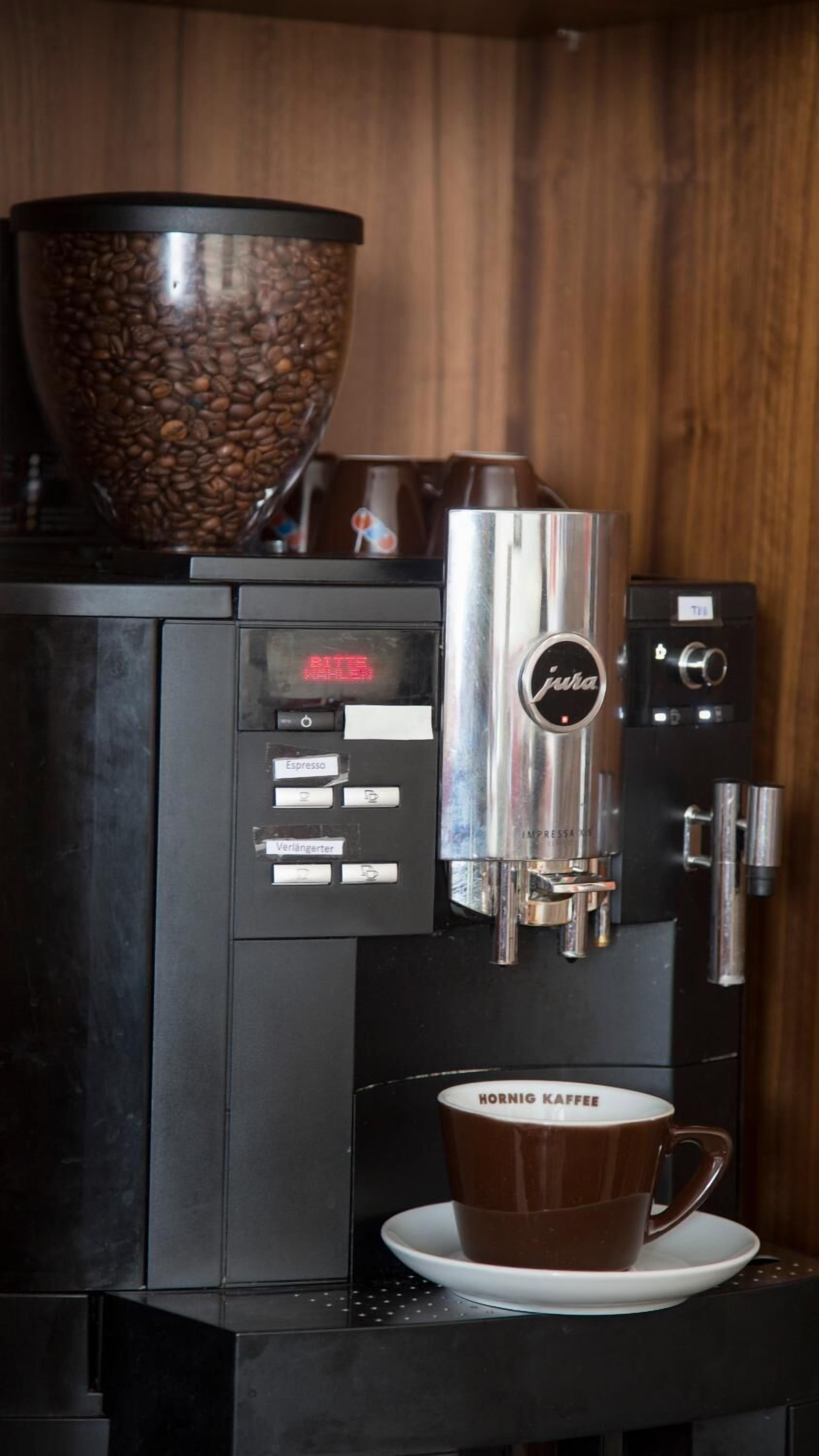 breakfast, lunch and dinner served