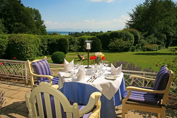 Terrace/patio - Golfhotel Kaiserin Elisabeth (Feldafing)