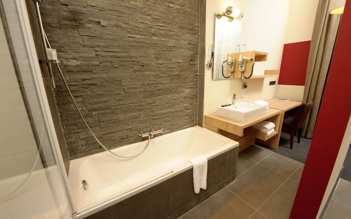 grand double room | premium bedding, minibar, in-room safe, individually decorated