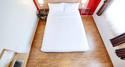 Easy Planet Pattaya