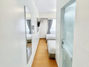 Floor plan - Red Planet Cebu (Cebu City)