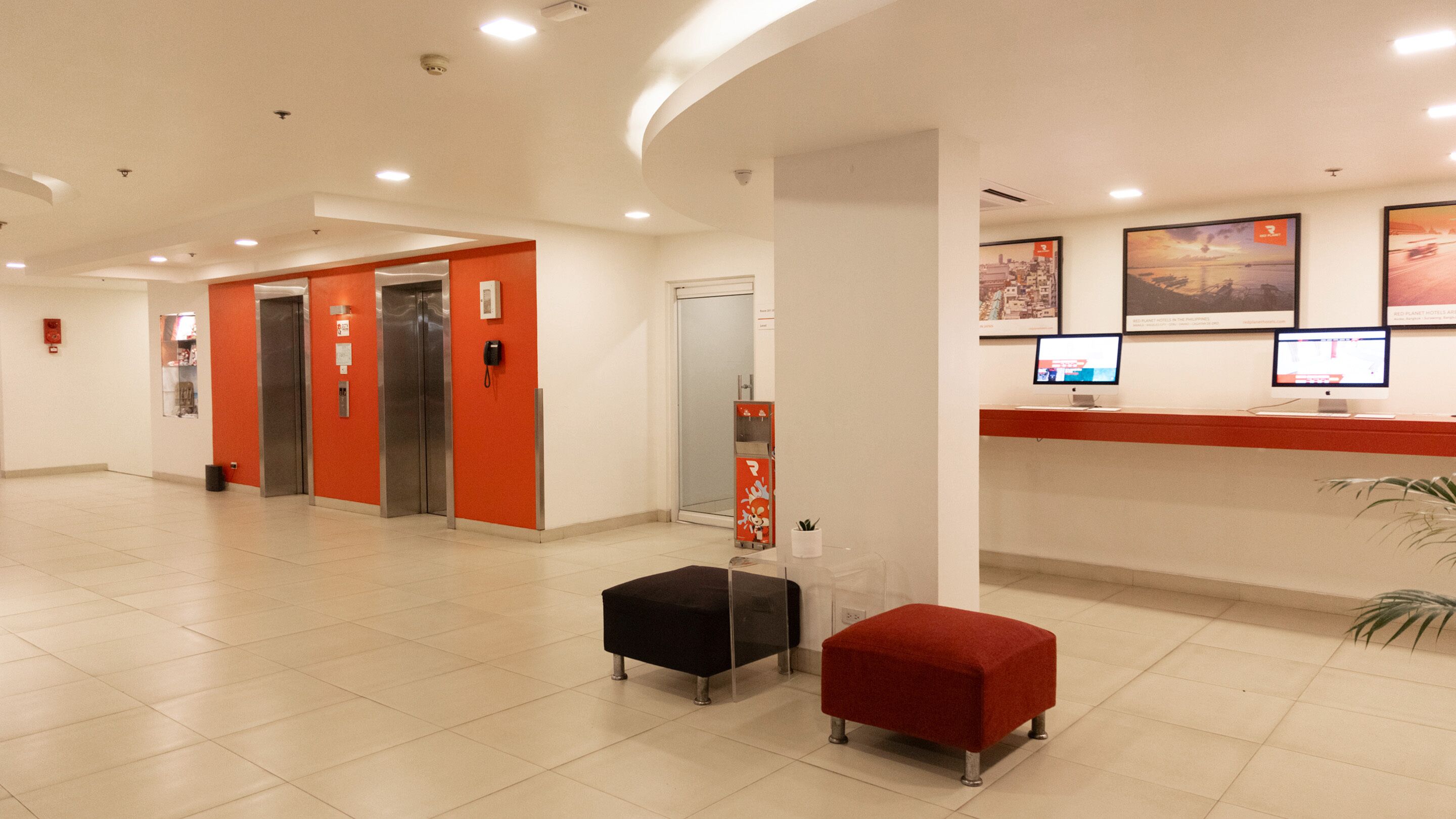 Photo - Red Planet Clark Angeles City