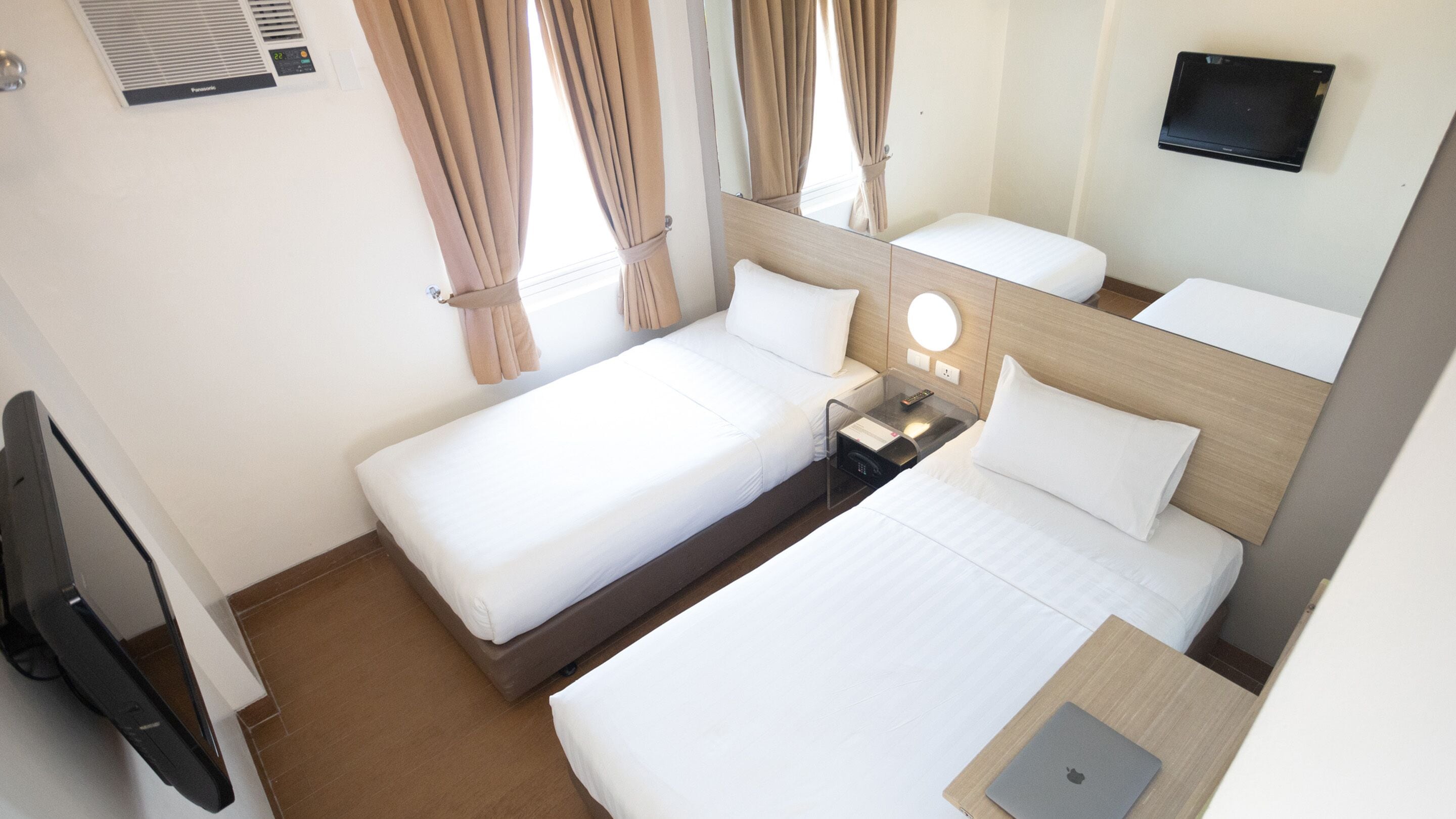 Photo - Red Planet Clark Angeles City