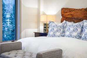 Condo de lujo, 3 habitaciones | Decoración personalizada y muebles diferentes 