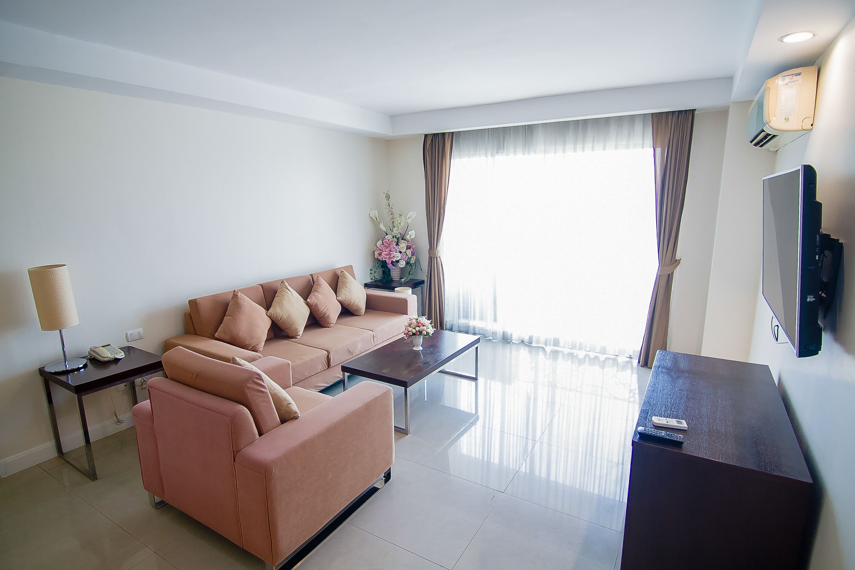 Photo - Romance Hotel Bangna