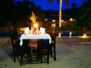 Couples dining