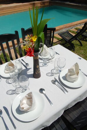 Outdoor dining - Paradise Eco Resort Siem Reap (Siem Reap)