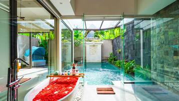 Deluxe-Villa, 1 Schlafzimmer, eigener Pool | Badezimmer