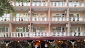 Unclassified image, 4 of 11, button - Azim Thermal Hotel (Termal)