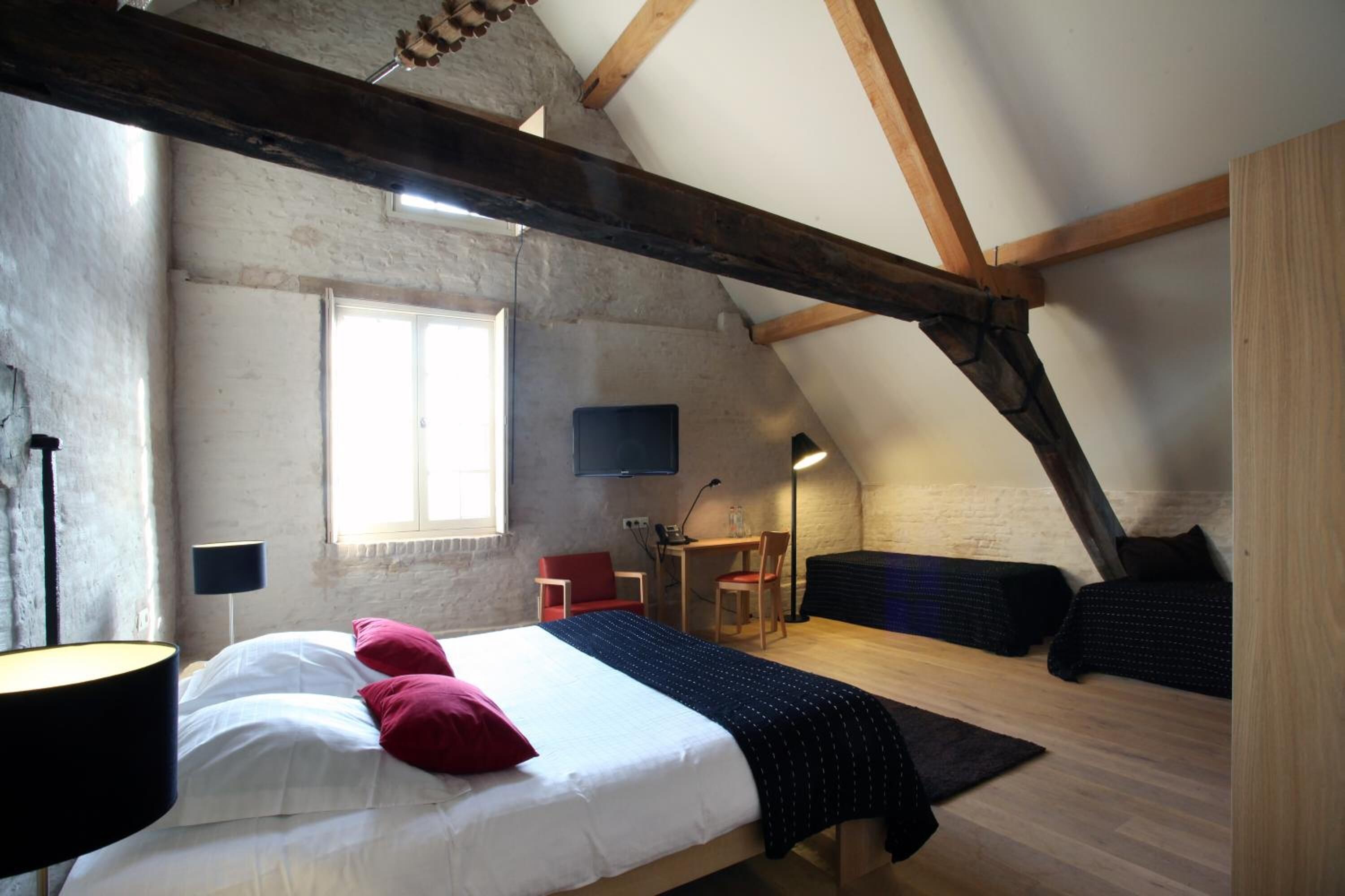 in-room safe, desk, free cots/infant beds, rollaway beds