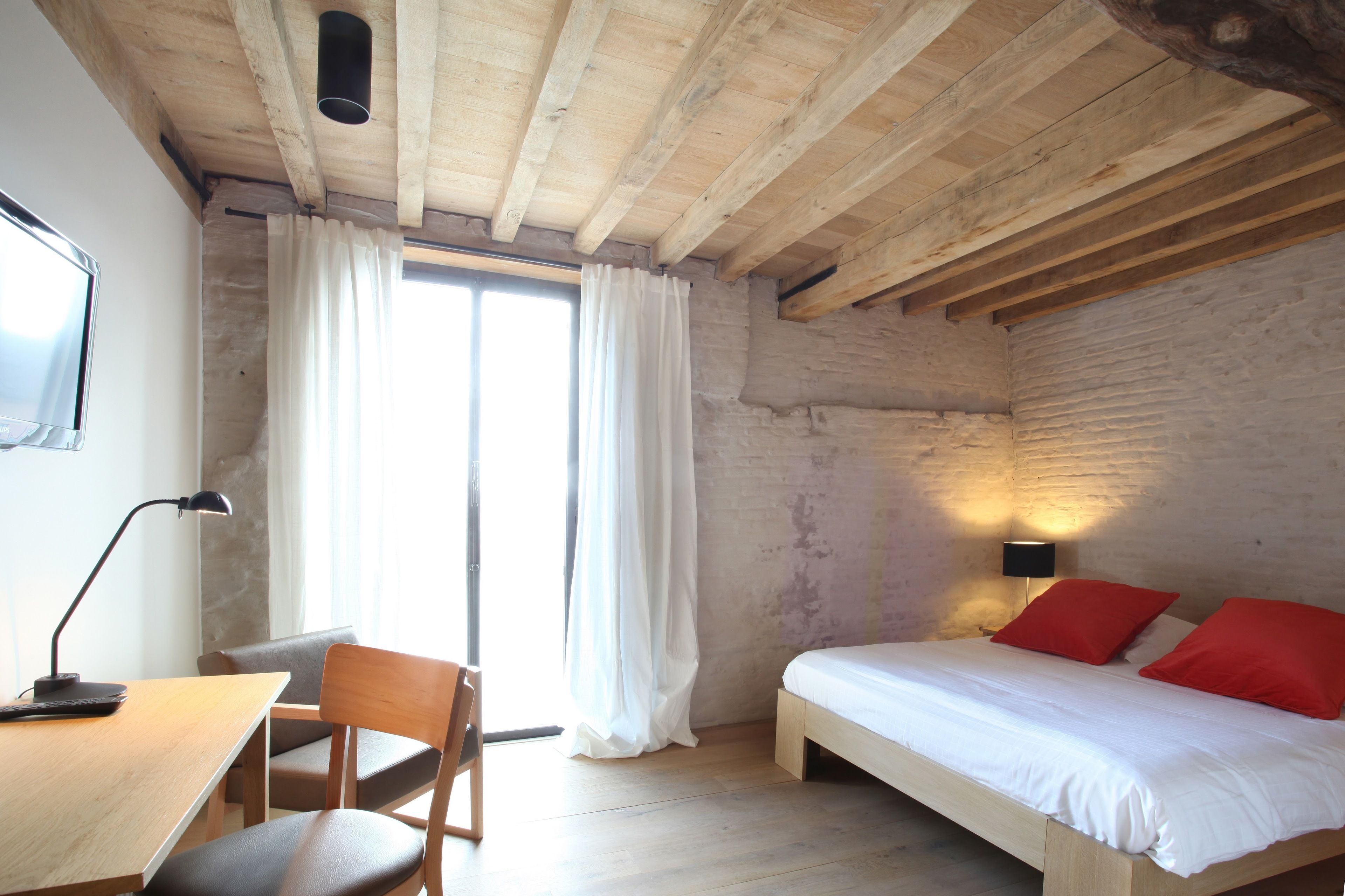 in-room safe, desk, free cots/infant beds, rollaway beds