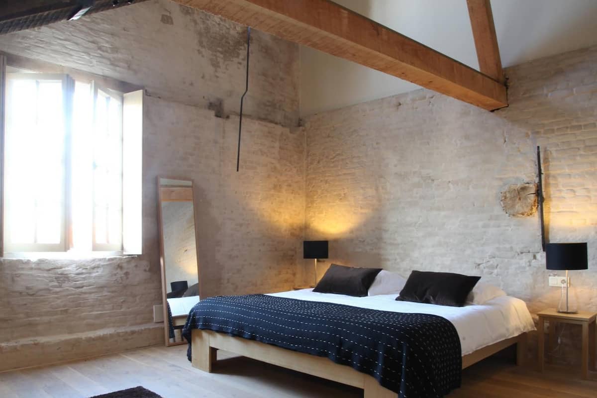 in-room safe, desk, free cots/infant beds, rollaway beds