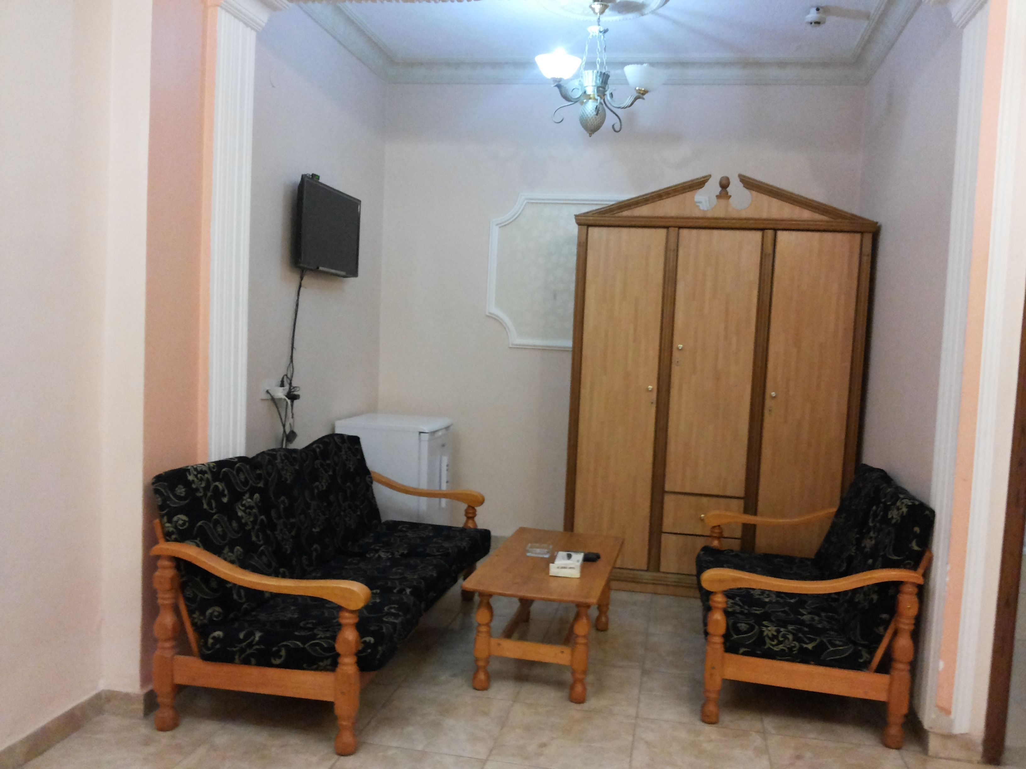 family room, ground floor | living area | tv