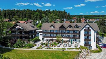 Mặt tiền nơi lưu trú