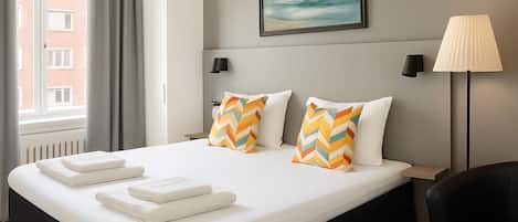 Kamar Keluarga | Tirai kedap cahaya, tempat tidur lipat/tambahan, dan Wi-Fi gratis