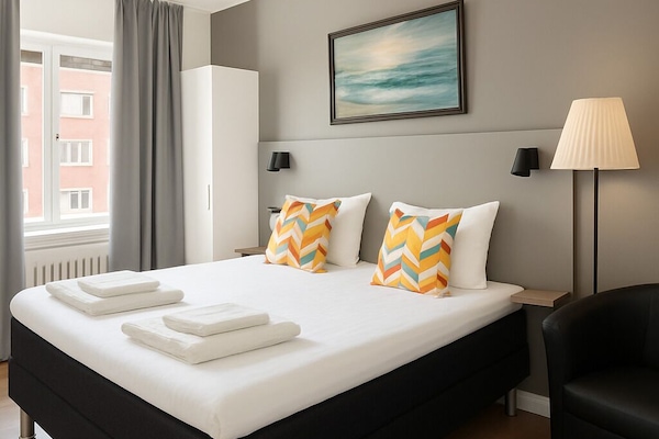 Family Room | Blackout drapes, rollaway beds, free WiFi, bed sheets