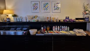 Free daily buffet breakfast