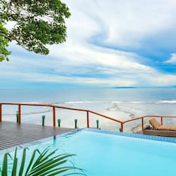 Grand Villa | Egyptian cotton sheets, premium bedding, pillowtop beds, free minibar