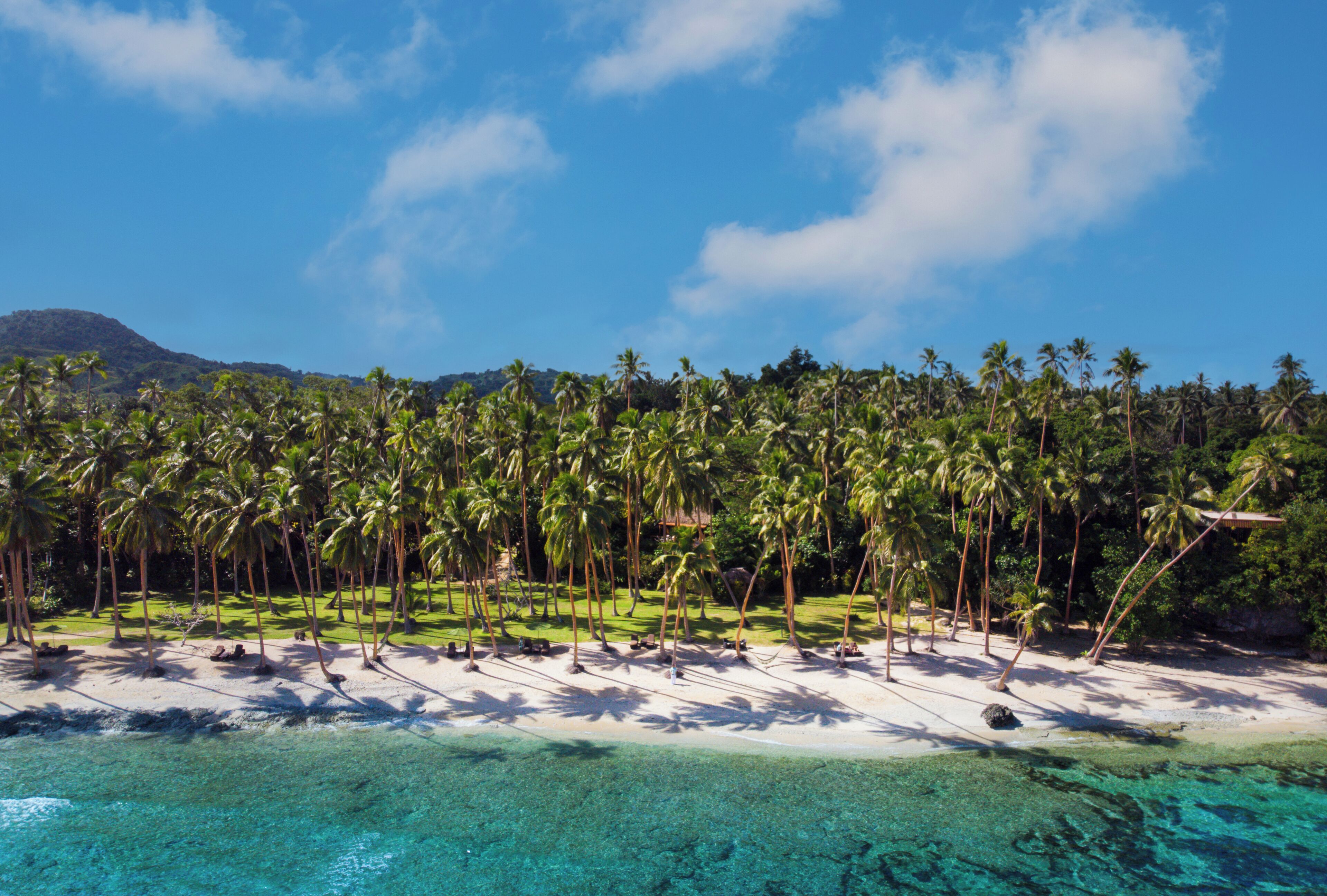 Private beach, sun-loungers, beach umbrellas, beach towels