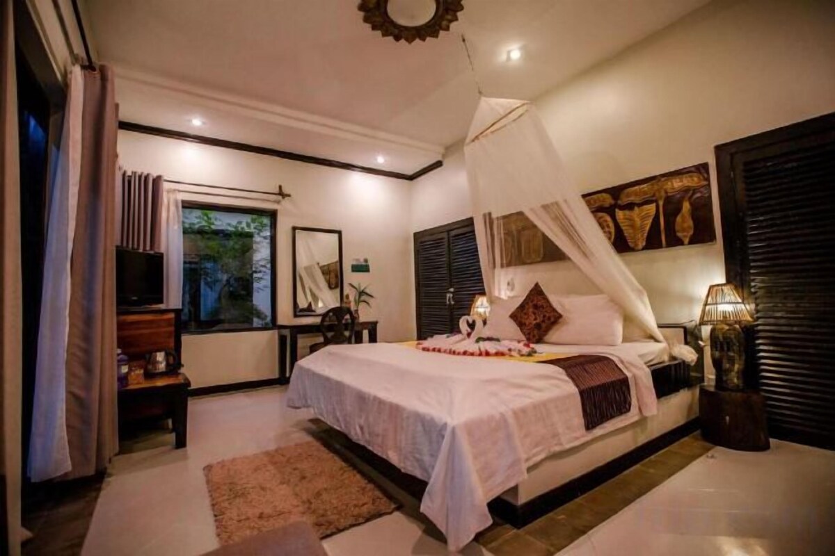 Family Two Bedrooms