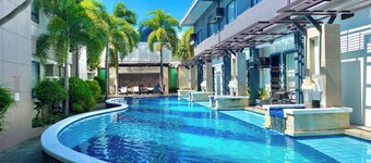 Circle Inn - Hotel & Suites