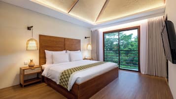 Free minibar, iron/ironing board, free WiFi, bed sheets