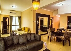Living room - Marbella Suites Bandung (Bandung)