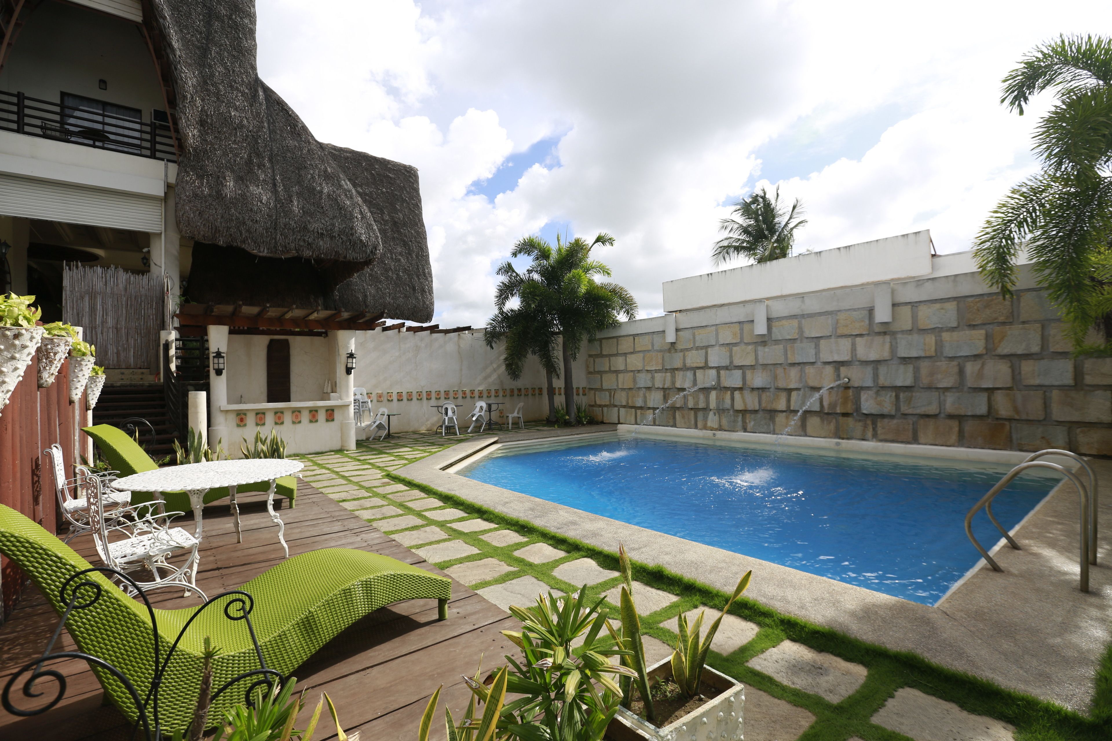 Alberca al aire libre 