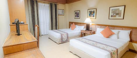 Deluxe Twin Room, 2 Double Beds | In-room safe, WiFi (free), bed sheets