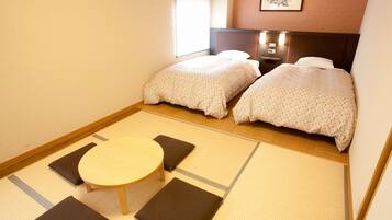 Down comforters, desk, free WiFi, bed sheets