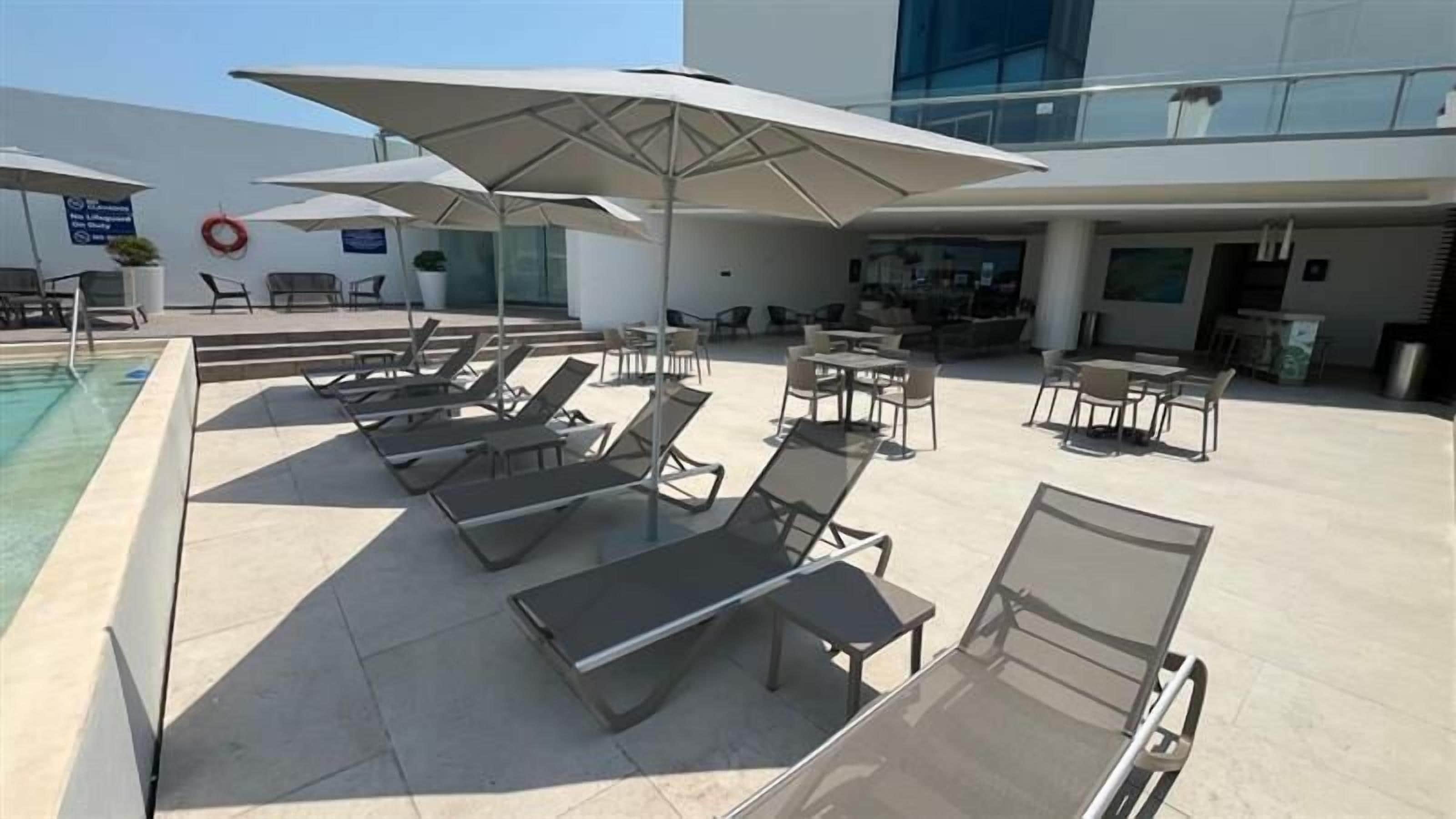 Alberca al aire libre 