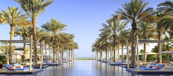 Park Hyatt Abu Dhabi Hotel & Villas