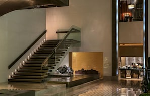 Lobby - Park Hyatt Abu Dhabi Hotel & Villas (Abu Dhabi)