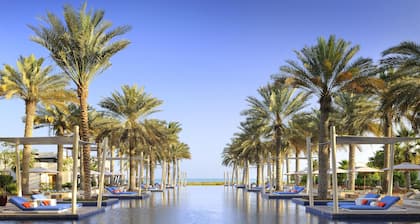 Park Hyatt Abu Dhabi Hotel & Villas