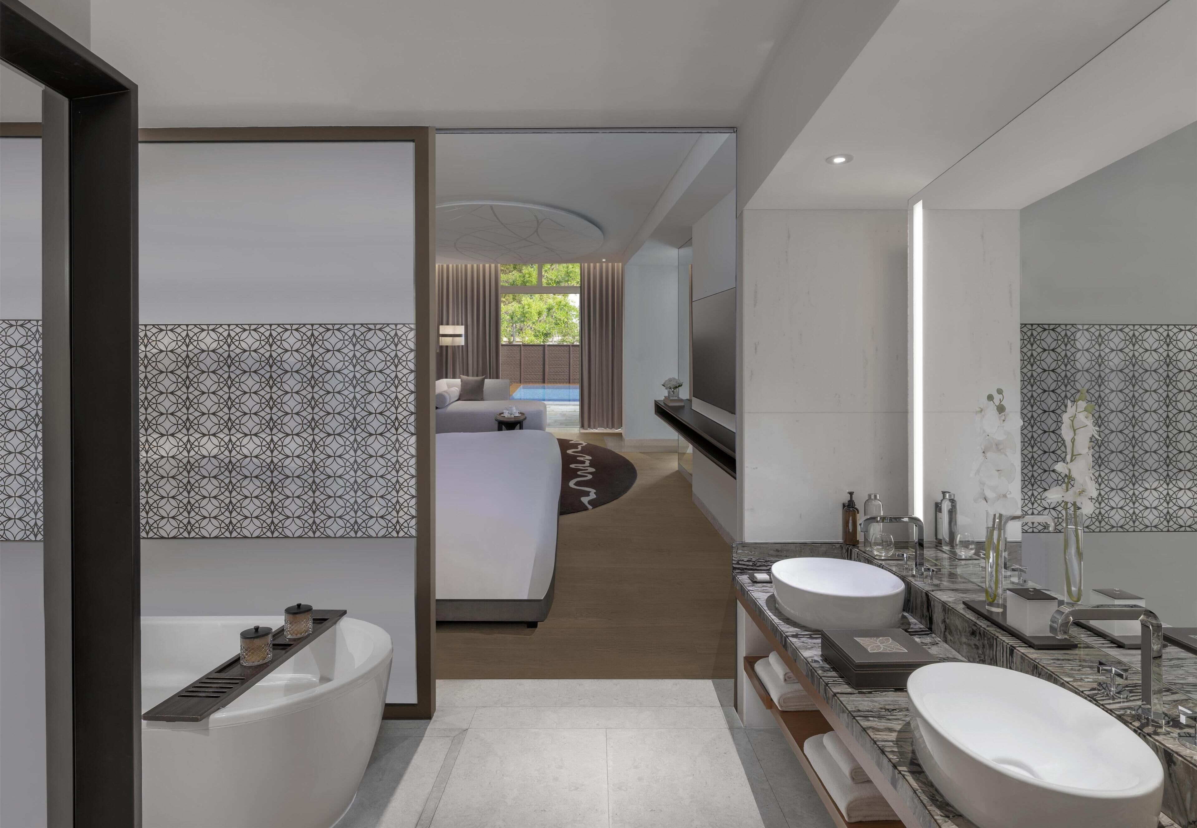 วิลล่า, 1 ห้องนอน, วิวสวน (Plunge Pool) | ห้องน้ำ | อ่างอาบน้ำและฝักบัวแยกจากกัน, อ่างอาบน้ำแบบแช่ตัว, เรนชาวเวอร์