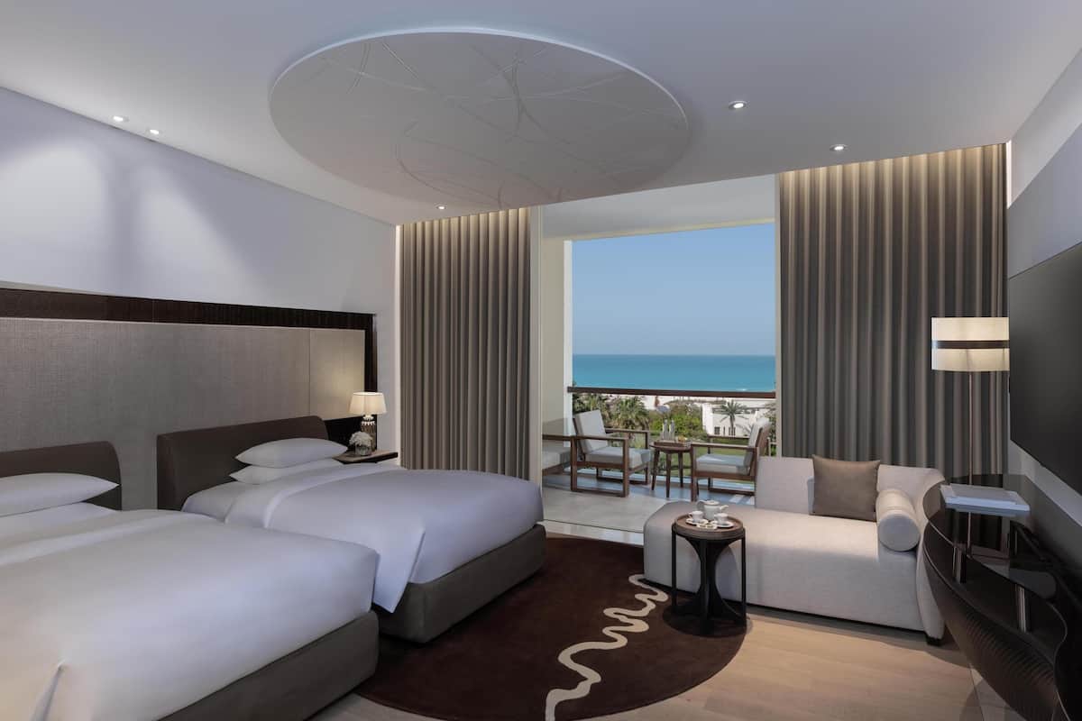 Room, 2 Twin Beds, Sea View | Egyptian cotton sheets, premium bedding, free minibar items