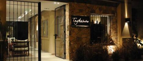 Front of property - evening/night