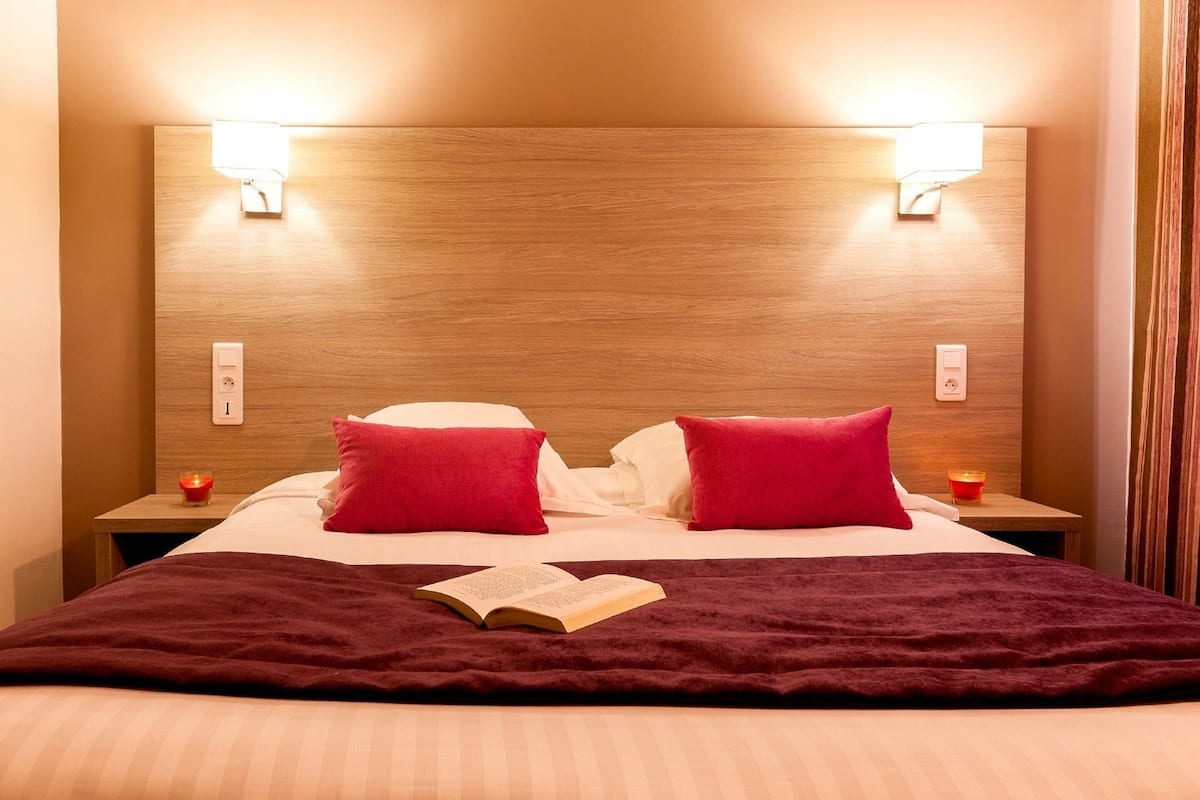 1 bedroom, in-room safe, desk, free wifi