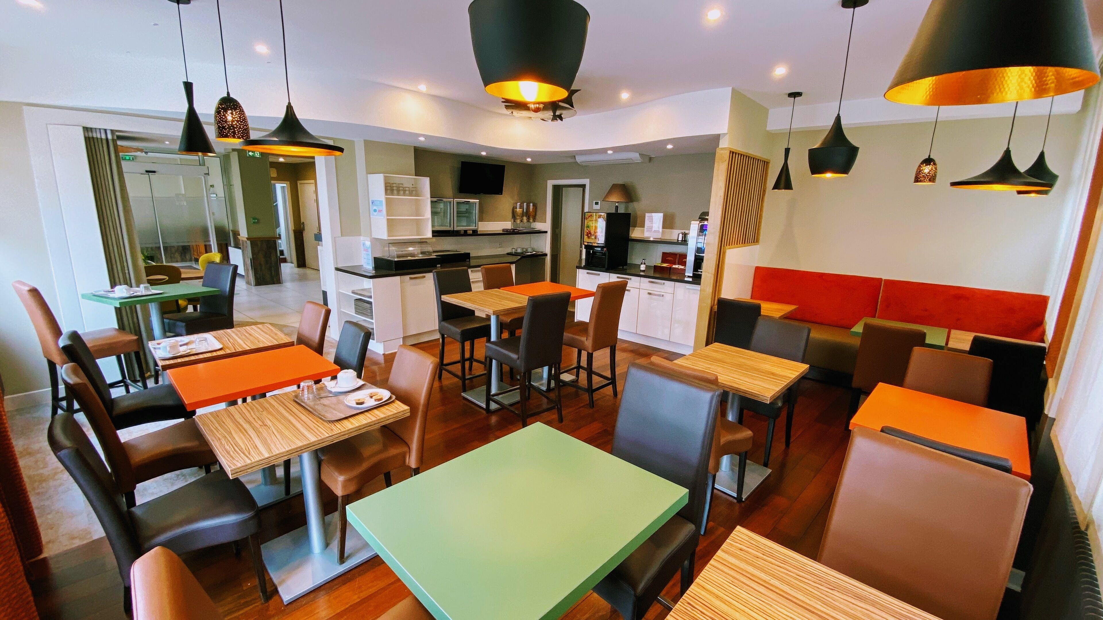 daily buffet breakfast (eur 13 per person)