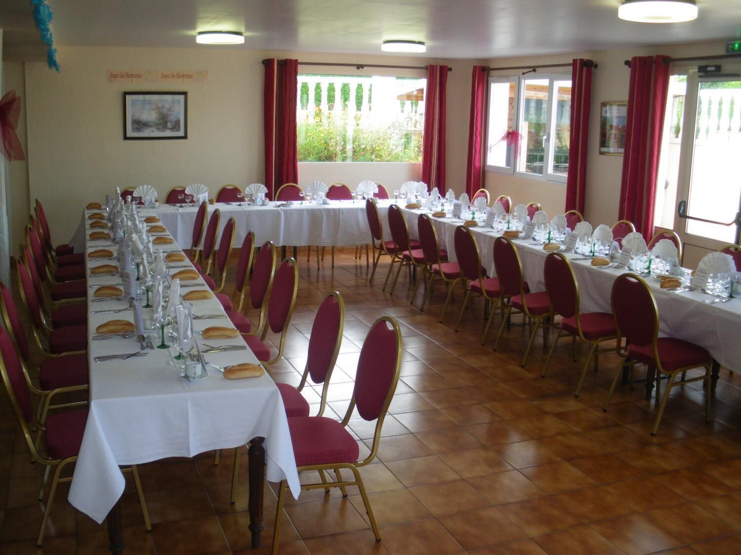 Meeting facility